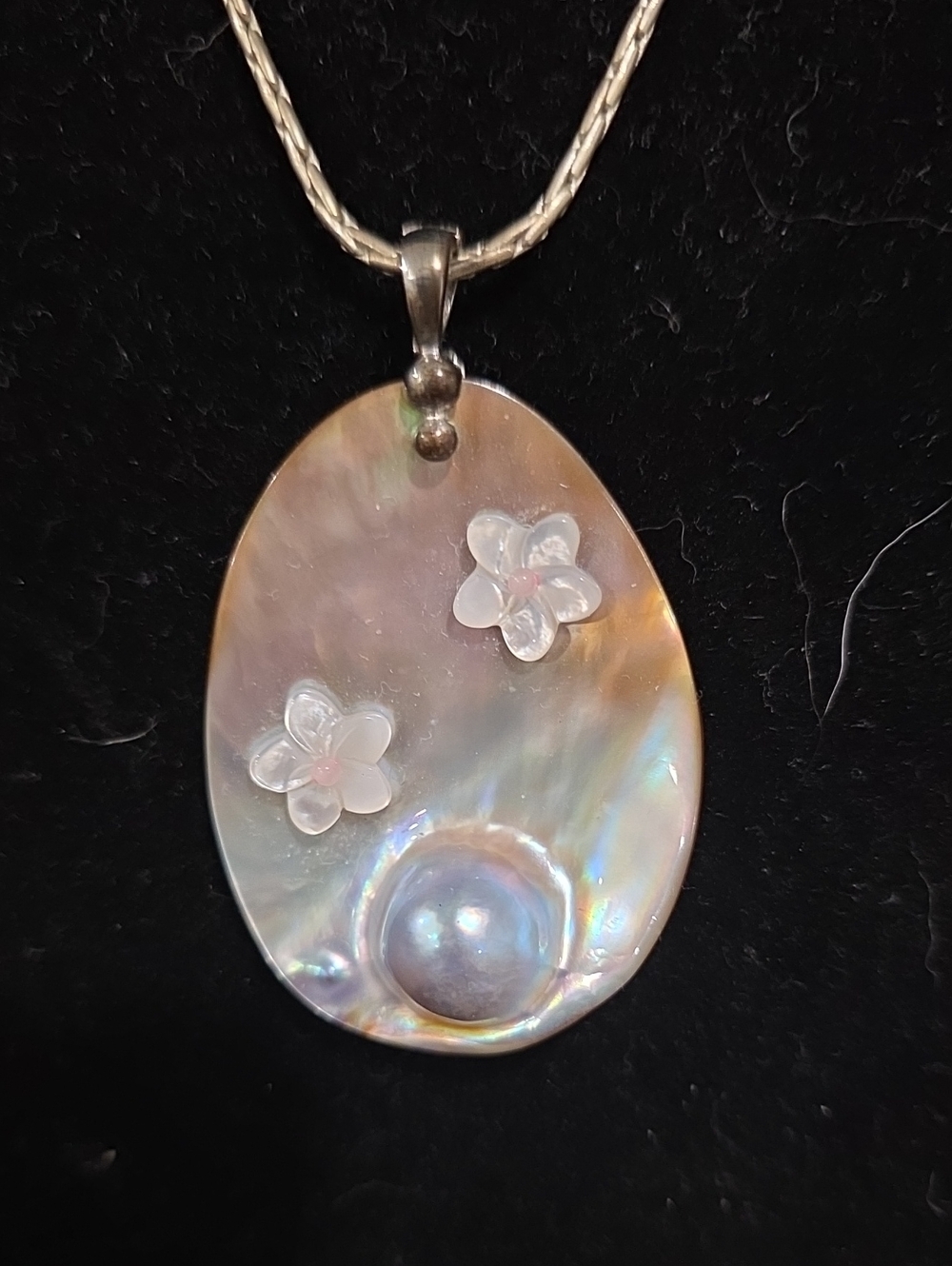 Blister Pearl And Mother of Pearl Floral Pendant Sterling Silver Necklace